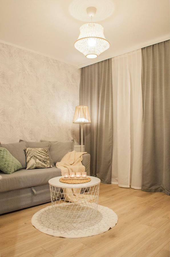 Brown Sugar | Free Garage | 2 Separate Rooms Krasków Exterior foto